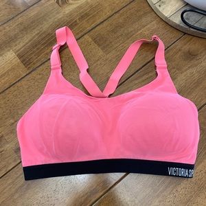 Victoria Sport Bra